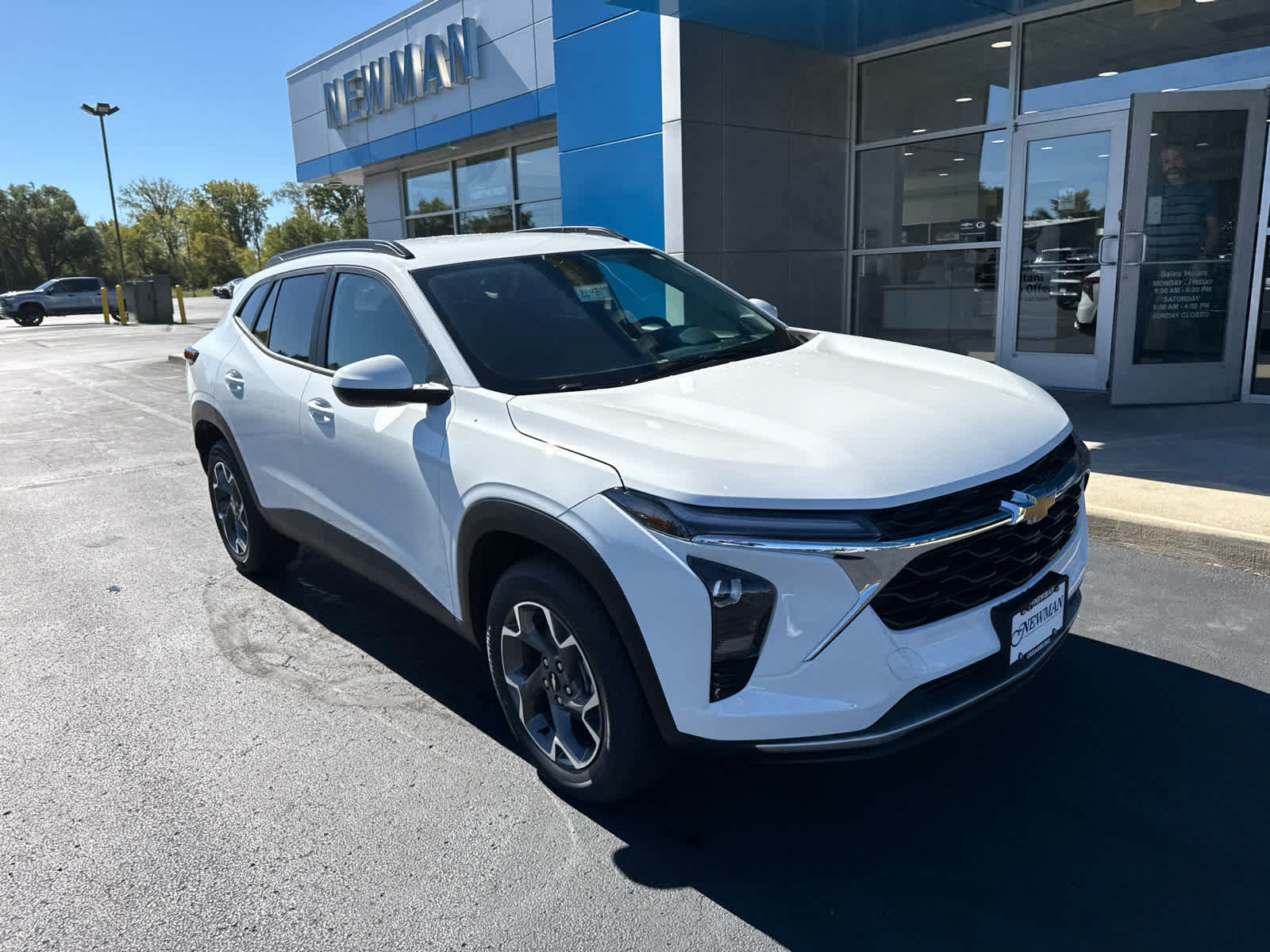 New 2026 Chevrolet Trax LT w/ Driver Confidence Package FWD image 1
