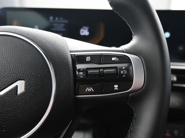 Used 2026 Kia K5 GT-Line w/ GT-Line Red Interior Package image 15
