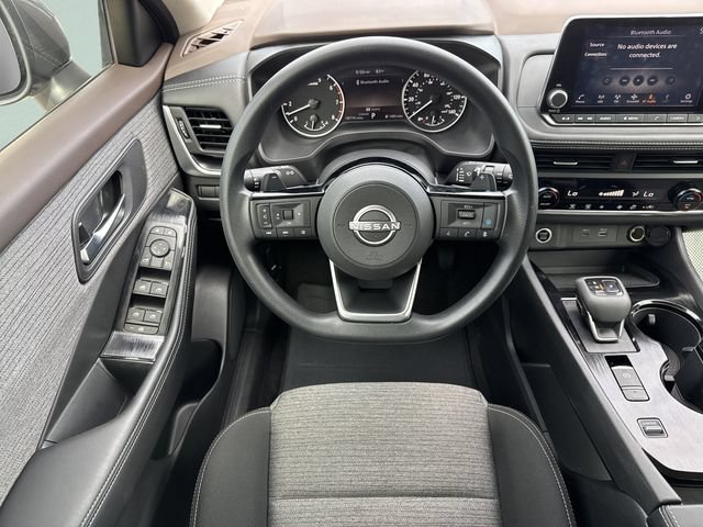 Used 2023 Nissan Rogue SV FWD image 18