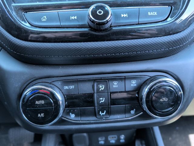 Certified 2023 Chevrolet TrailBlazer LT w/ Convenience Package AWD/4WD image 11