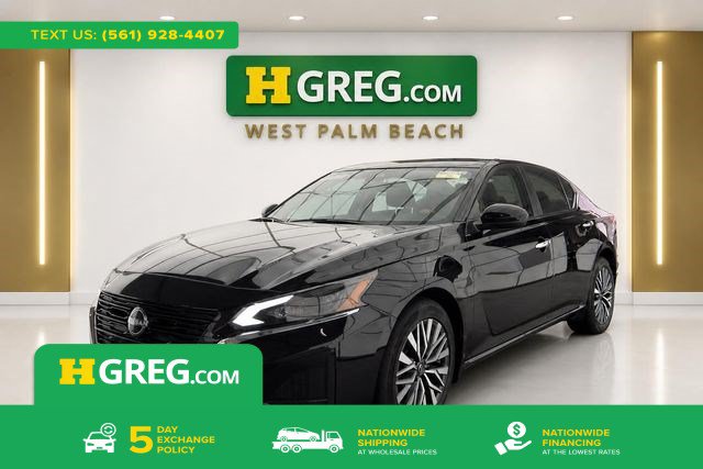 Used 2023 Nissan Altima 2.5 SV