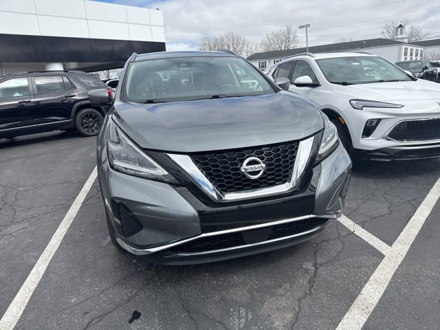 Used 2020 Nissan Murano SV image 3