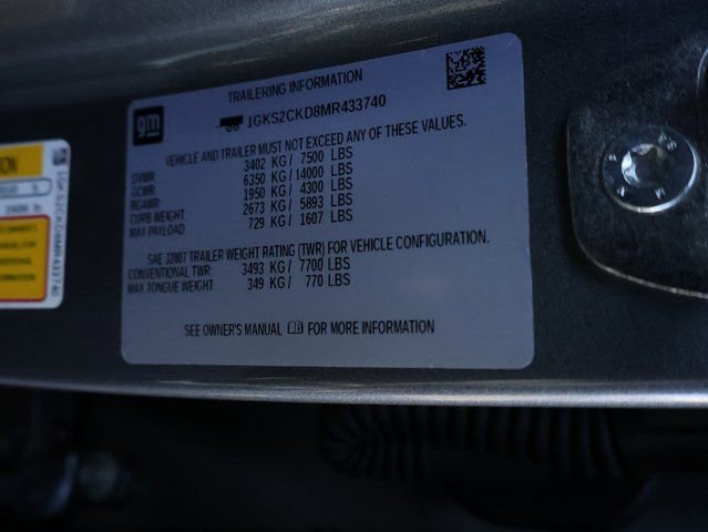 Used 2021 GMC Yukon AT4 w/ Technology Package image 45