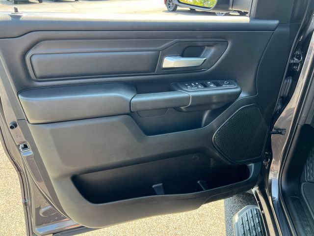 New 2026 RAM 1500 Express AWD/4WD image 10