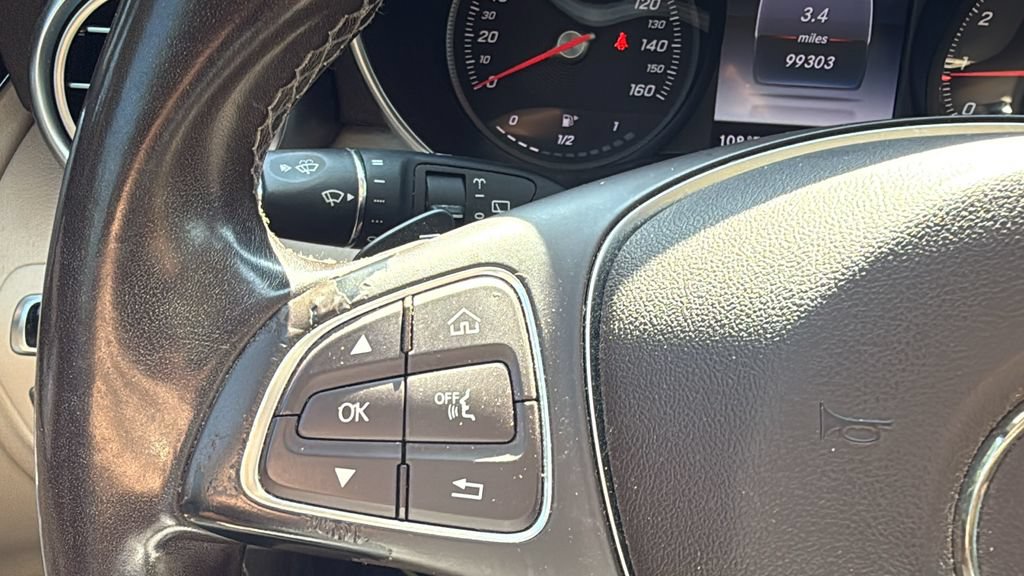 Used 2016 Mercedes-Benz GLC 300 4MATIC image 33
