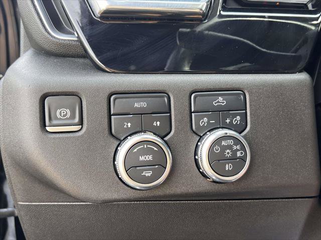 Used 2022 GMC Sierra 1500 Elevation w/ LPO, Elevation Black Package image 23