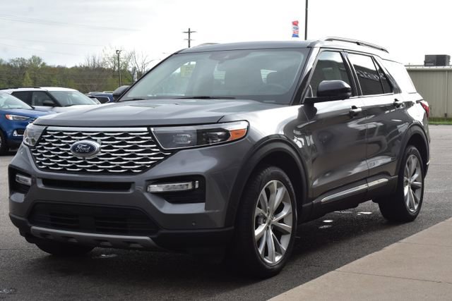 Used 2022 Ford Explorer Platinum w/ Equipment Group 601A AWD/4WD image 17