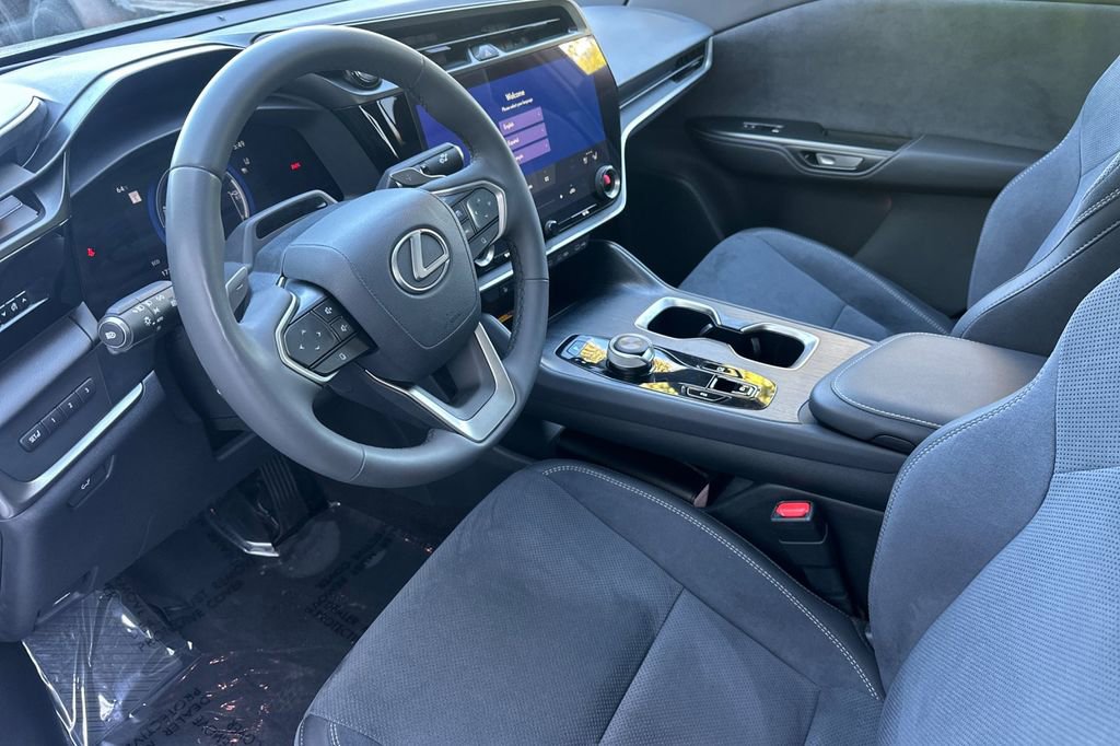 Certified 2023 Lexus RZ 450e Premium w/ Accessory Package (Z1) image 10