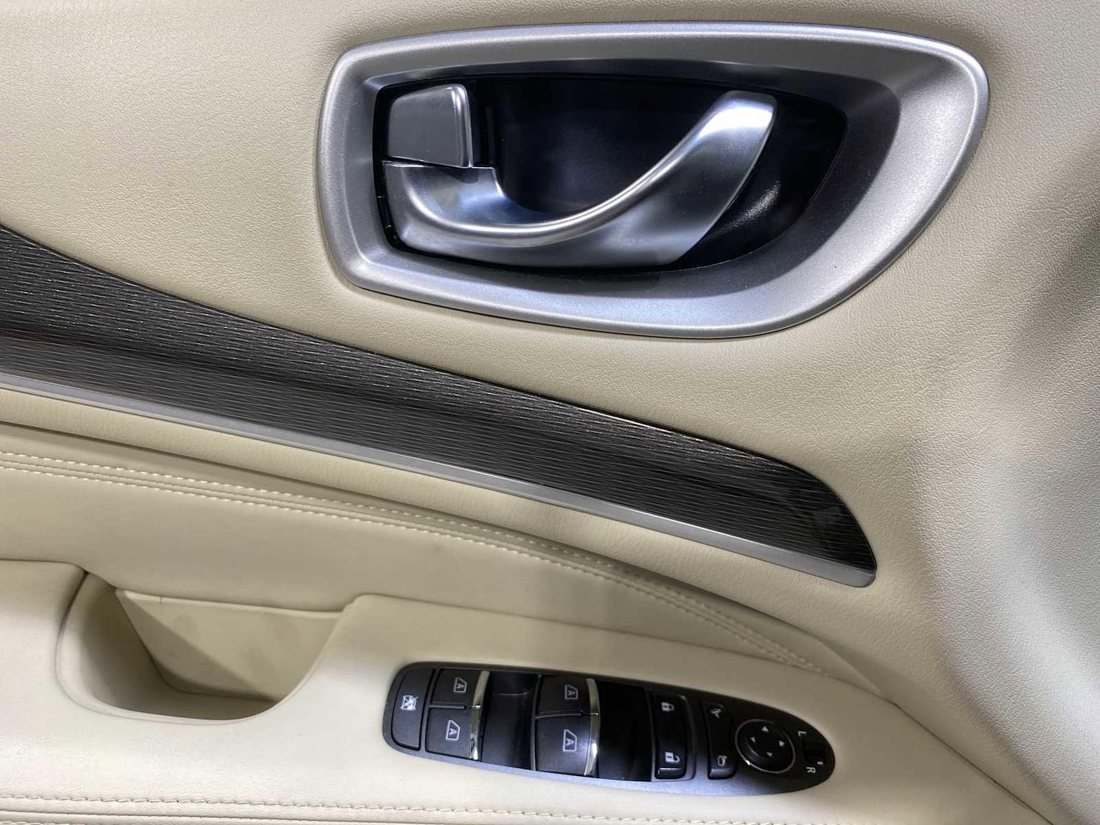 Used 2020 INFINITI QX60 Pure image 23