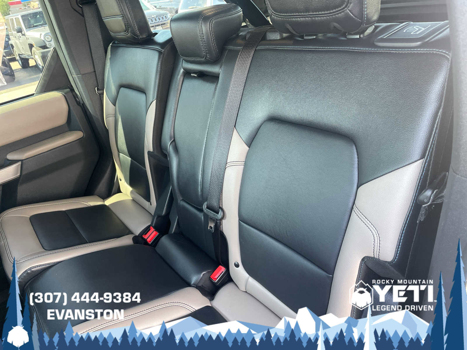 Used 2023 Ford Bronco Wildtrak image 24