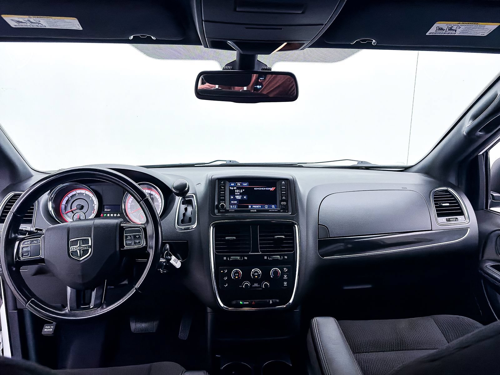 Used 2020 Dodge Grand Caravan SE FWD image 13