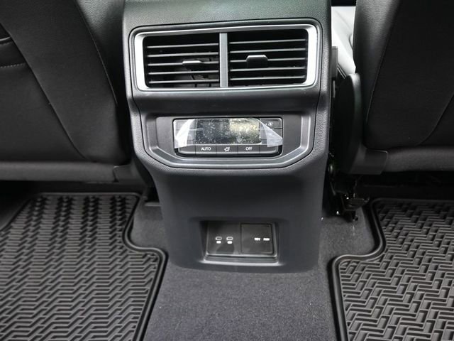 New 2026 Volkswagen Atlas SE image 25