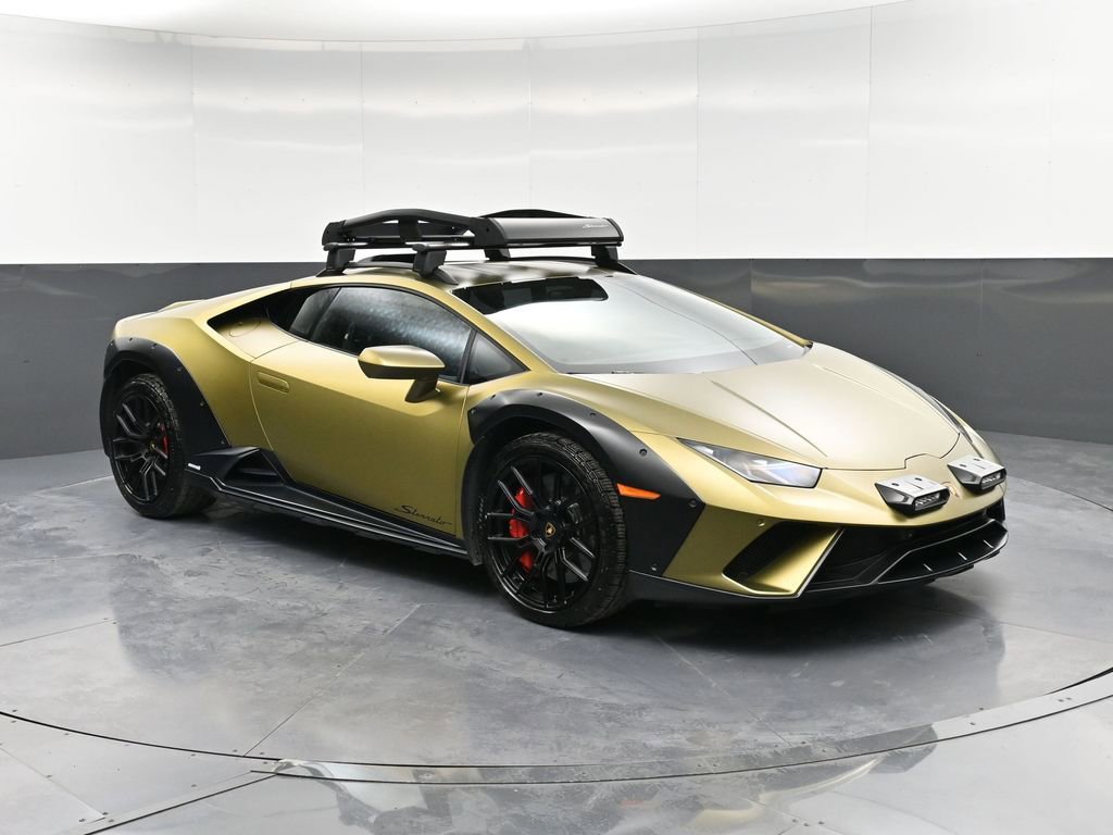 Used 2024 Lamborghini Huracan Sterrato image 10