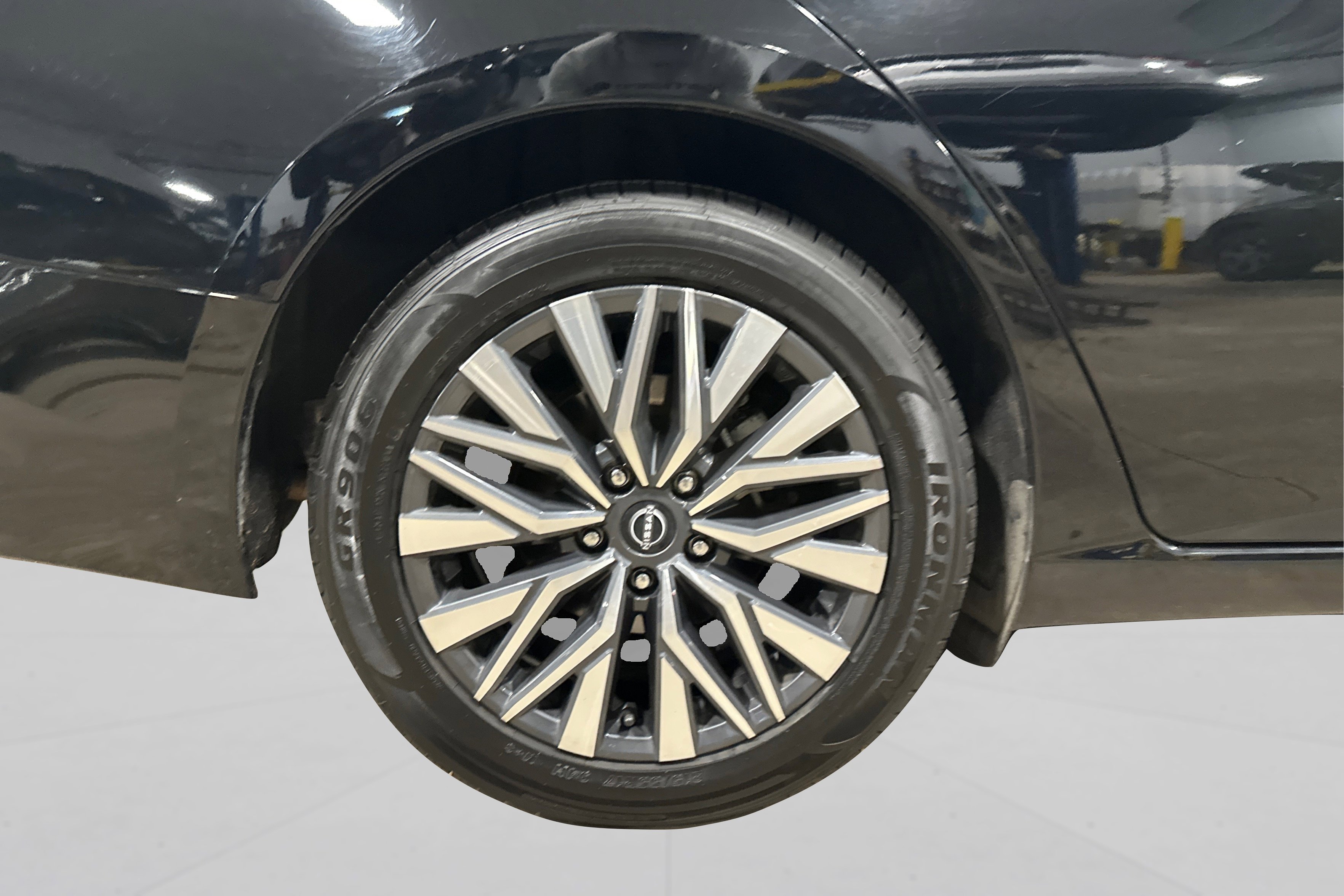 Used 2024 Nissan Altima 2.5 SV image 48