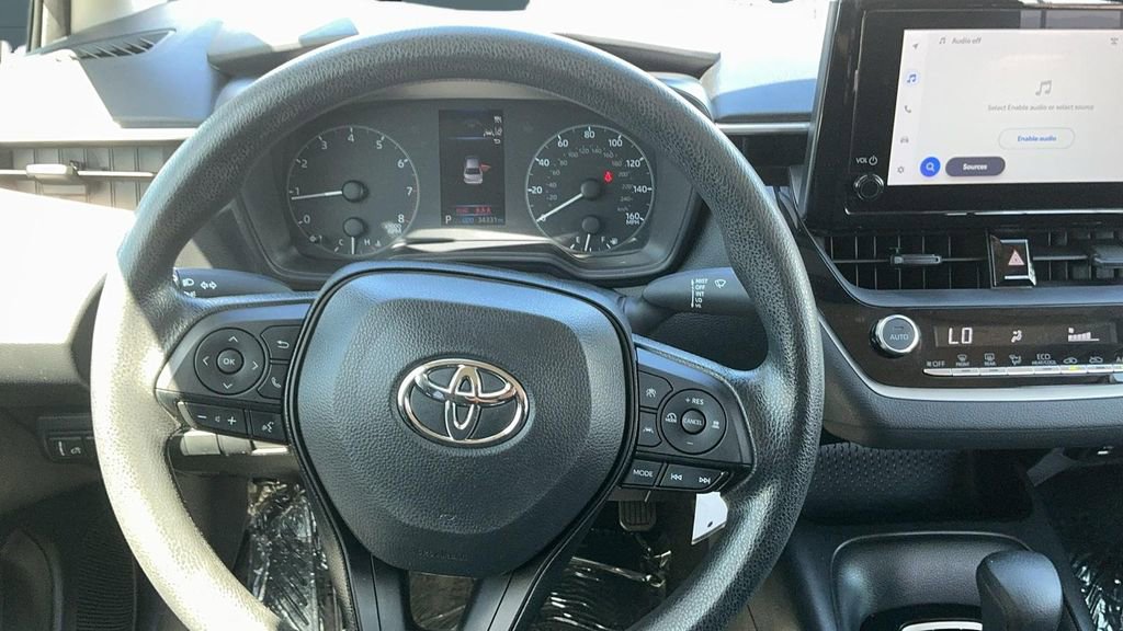 Used 2023 Toyota Corolla LE FWD image 23