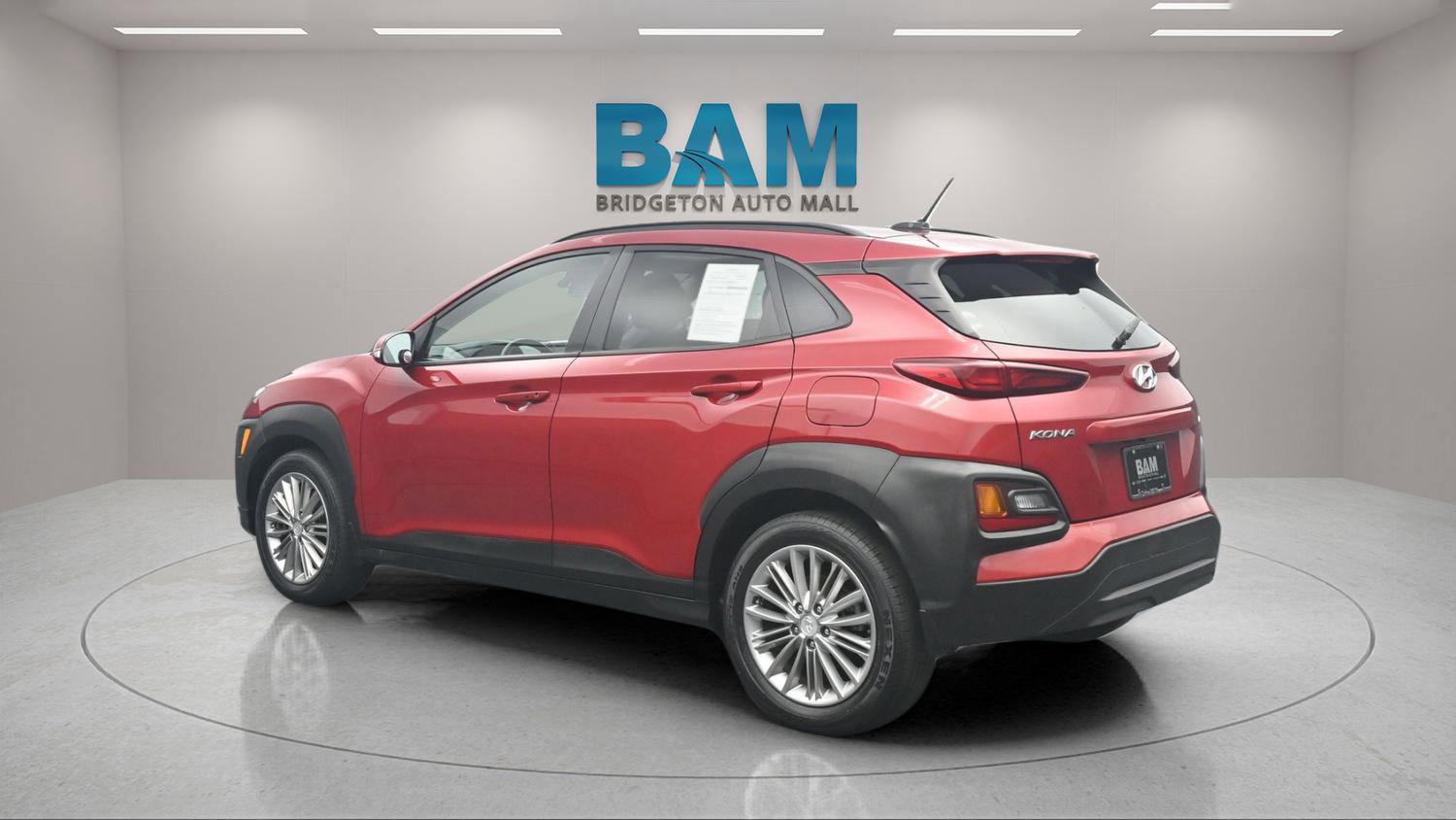 Used 2021 Hyundai Kona SEL w/ Cargo Package image 5