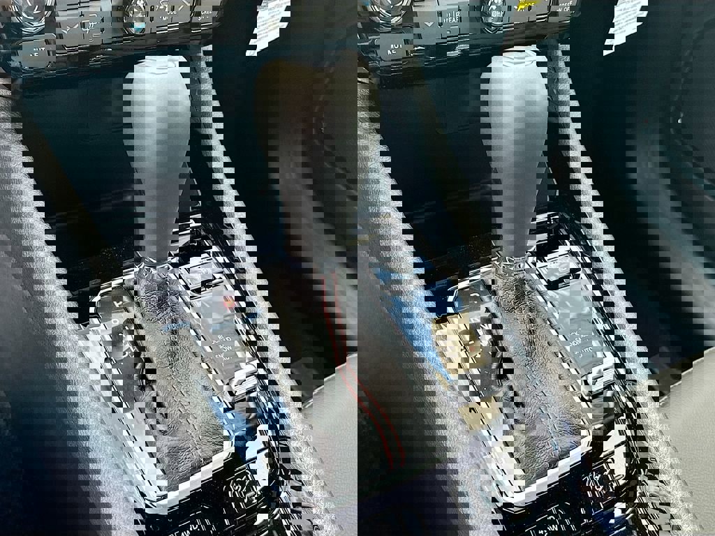 New 2026 Jeep Compass Trailhawk image 17