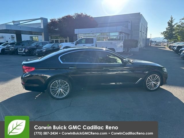 Used 2018 BMW 530i xDrive AWD/4WD image 9
