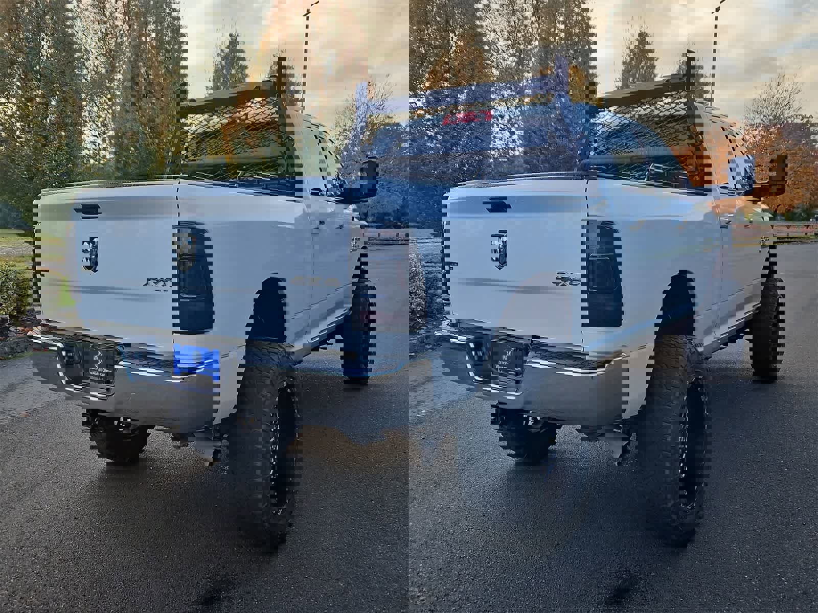 Used 2018 RAM 2500 SLT image 6