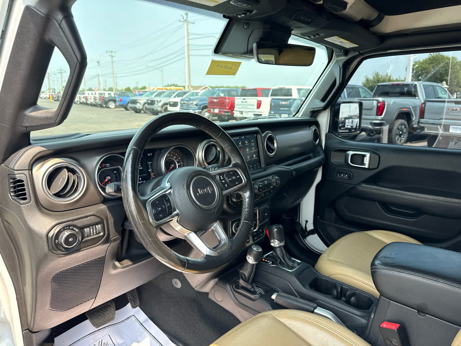 Used 2019 Jeep Wrangler Unlimited Rubicon AWD/4WD image 12