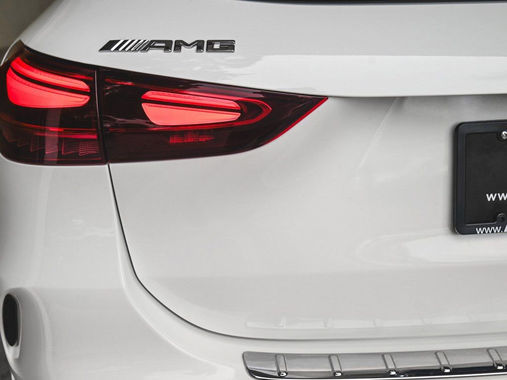 Used 2024 Mercedes-Benz GLA 35 AMG 4MATIC image 52