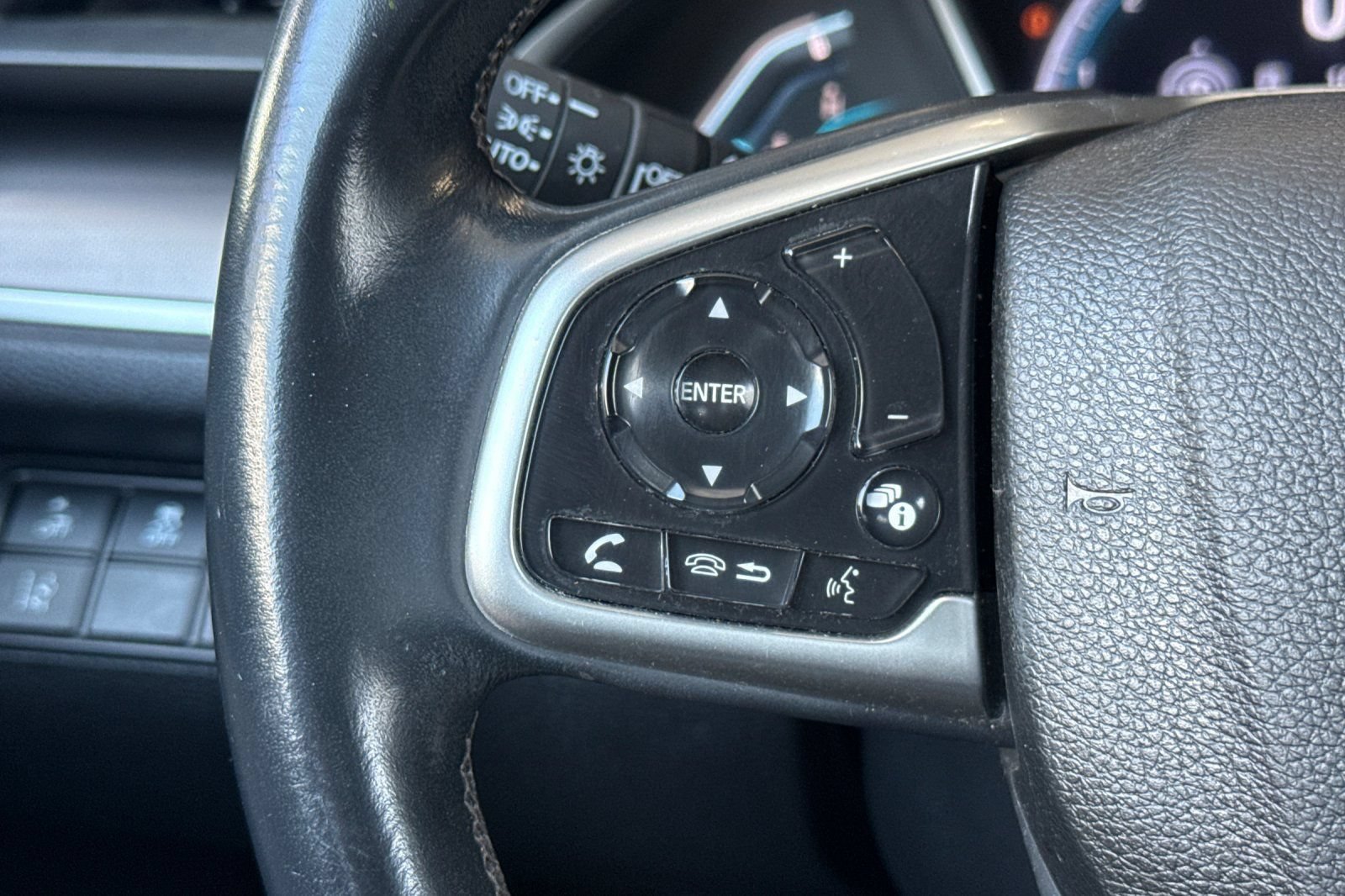 Used 2019 Honda Civic EX image 33