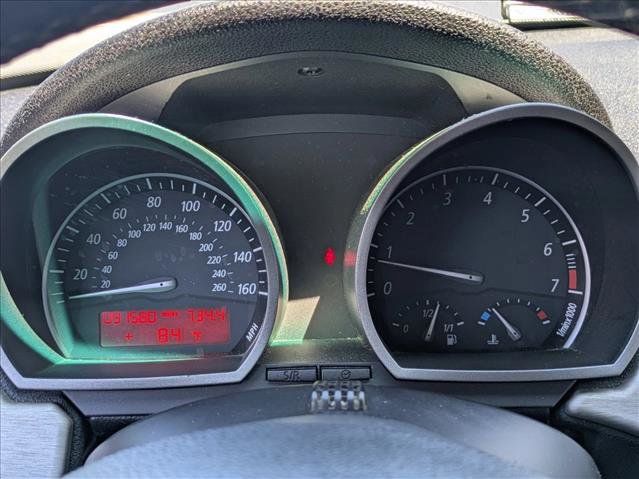 Used 2004 BMW Z4 2.5i RWD image 11