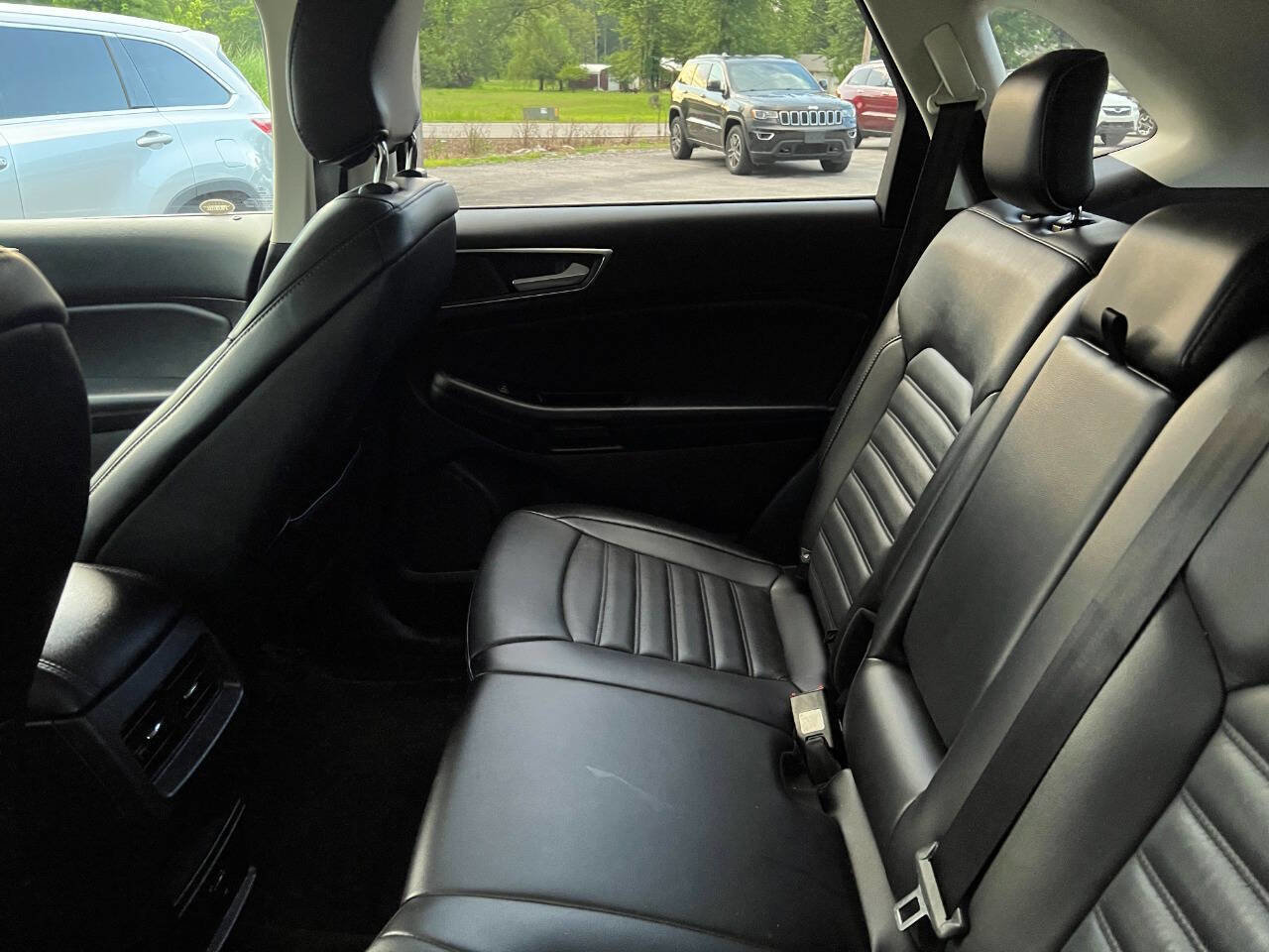 Used 2016 Ford Edge SEL w/ Equipment Group 201A image 12