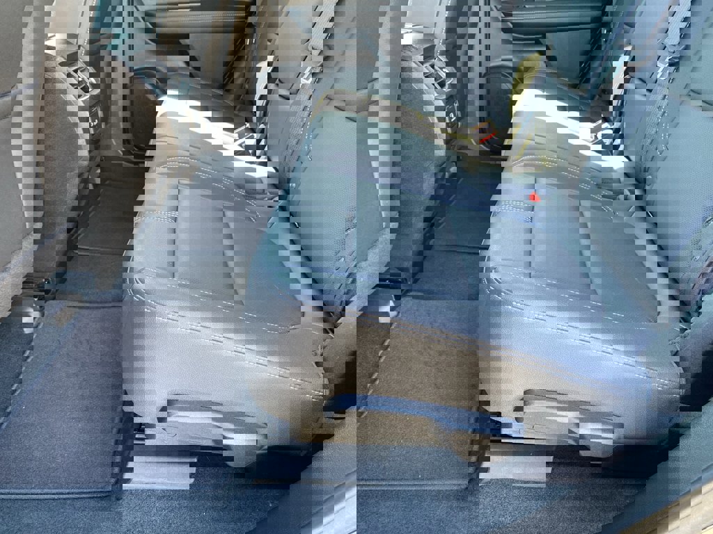 Used 2024 Chevrolet Blazer LT w/ Sound & Technology Package image 19