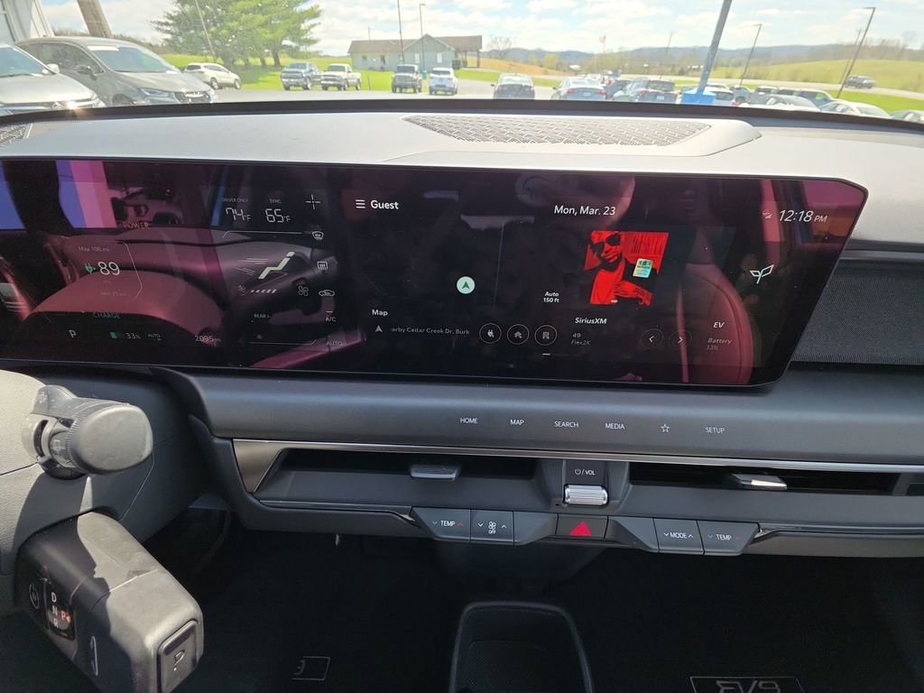 Used 2026 Kia EV9 Wind image 18