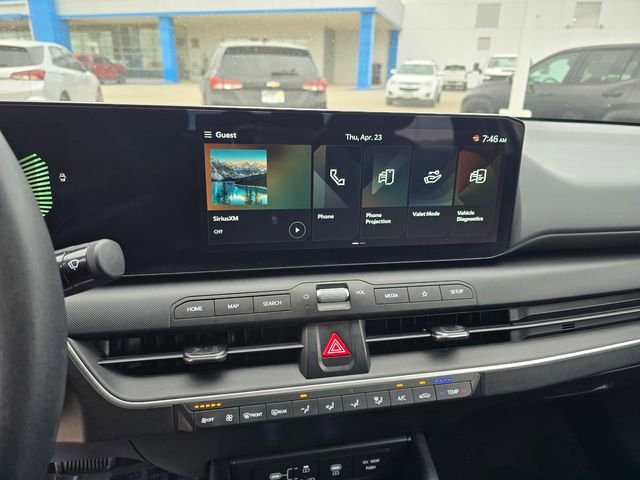 Used 2025 Kia K4 LXS FWD image 31