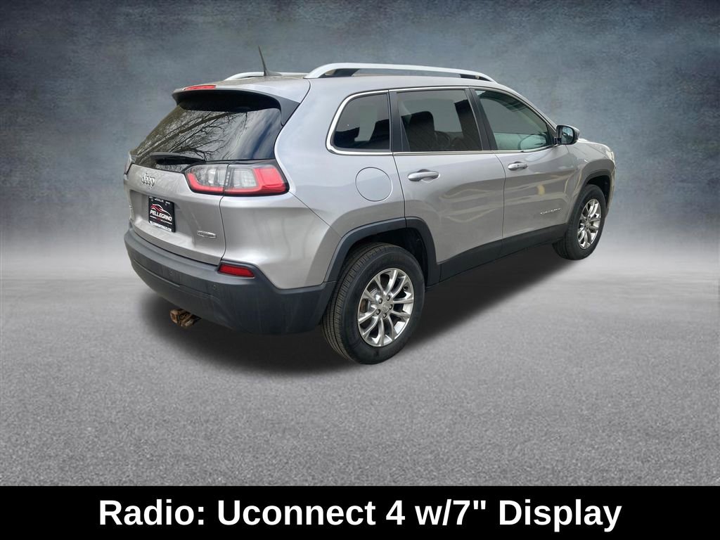 Used 2019 Jeep Cherokee Latitude Plus w/ Cold Weather Group AWD/4WD image 6