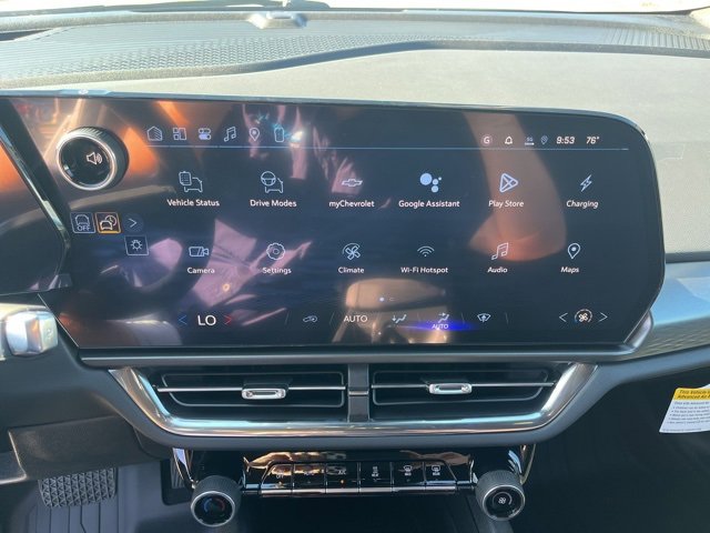 New 2026 Chevrolet Equinox EV LT image 24