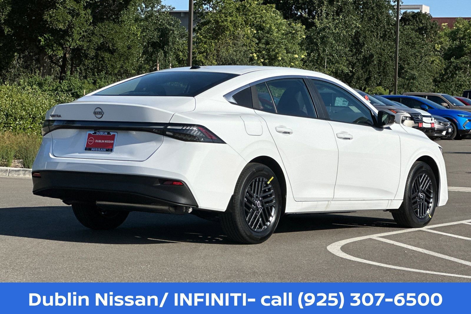 New 2026 Nissan Sentra SV FWD image 4