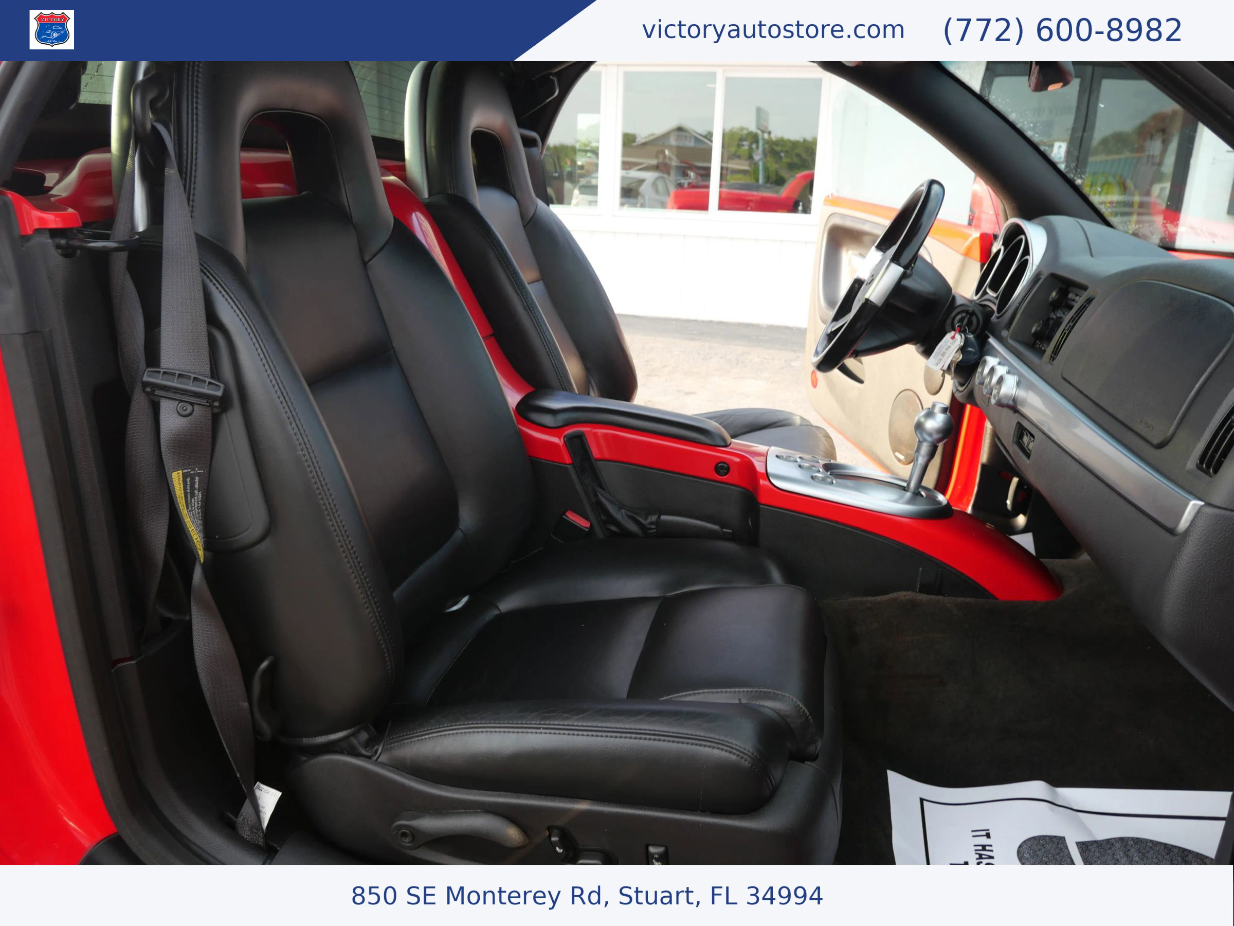 Used 2003 Chevrolet SSR w/ Preferred Equipment Group image 29