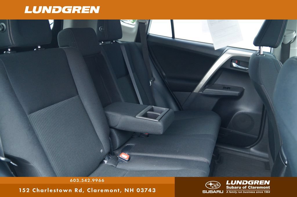 Used 2015 Toyota RAV4 XLE AWD/4WD image 28