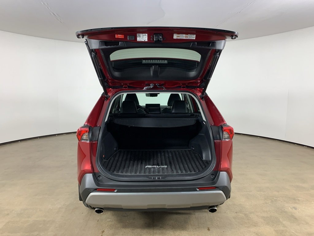 Used 2023 Toyota RAV4 Limited image 12