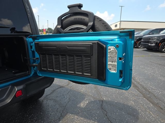 Used 2024 Jeep Wrangler Unlimited w/ Convenience Group AWD/4WD image 33