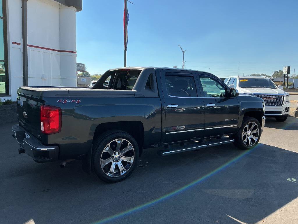 Used 2017 Chevrolet Silverado 1500 LTZ w/ High Desert Package AWD/4WD image 7