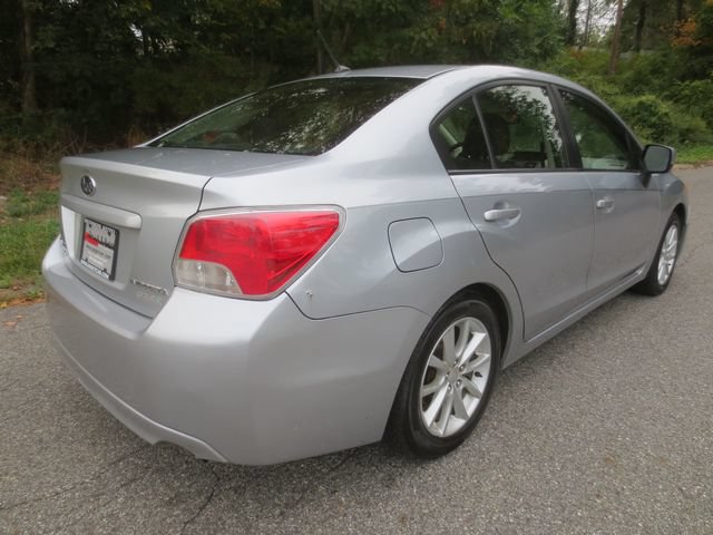 Used 2013 Subaru Impreza 2.0i Premium w/ All-Weather Pkg AWD/4WD image 4