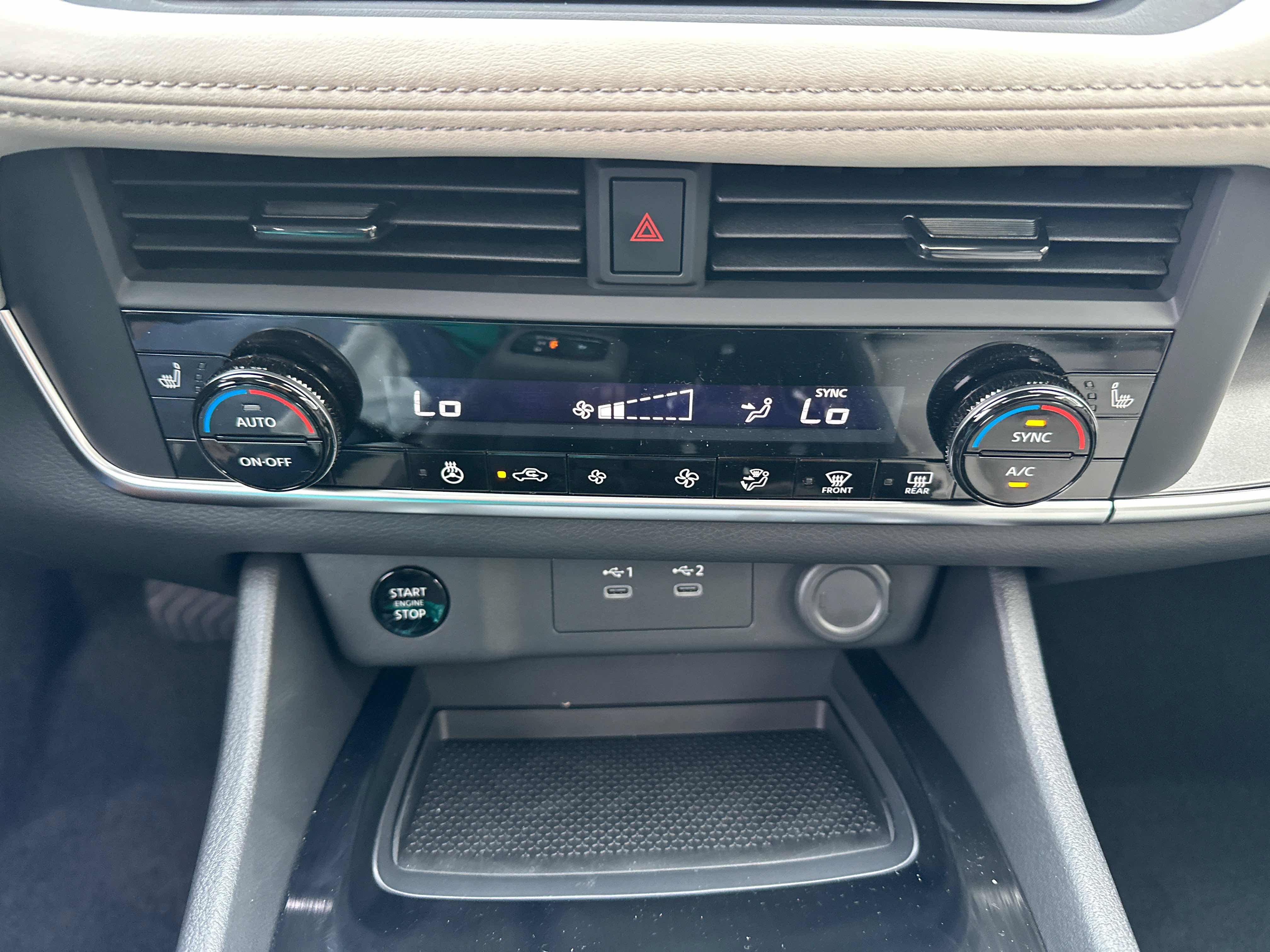 New 2026 Nissan Rogue Dark Armor AWD/4WD image 36