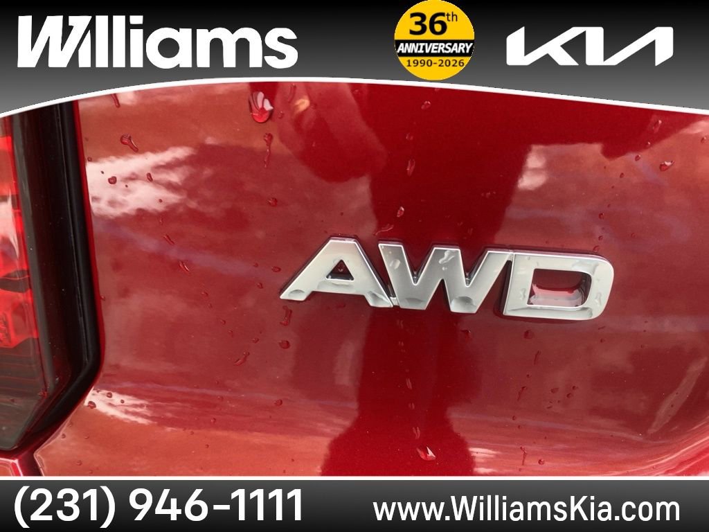 Used 2022 Kia Sorento LX image 11