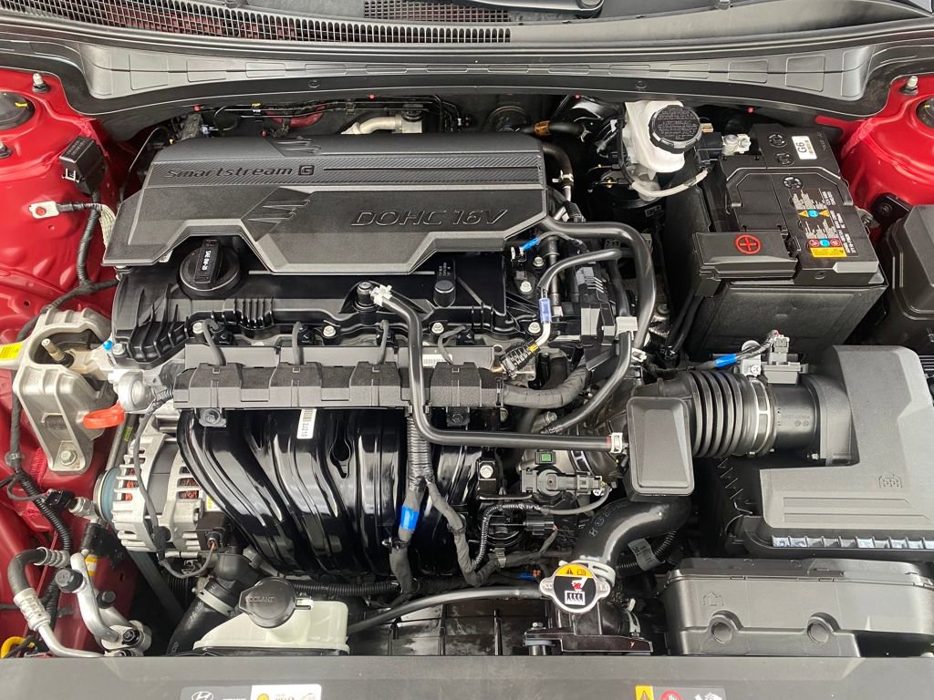 Used 2024 Hyundai Elantra SEL image 10