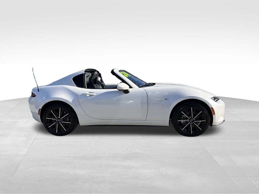 Used 2024 MAZDA MX-5 Miata RF Grand Touring w/ Weather Package image 9