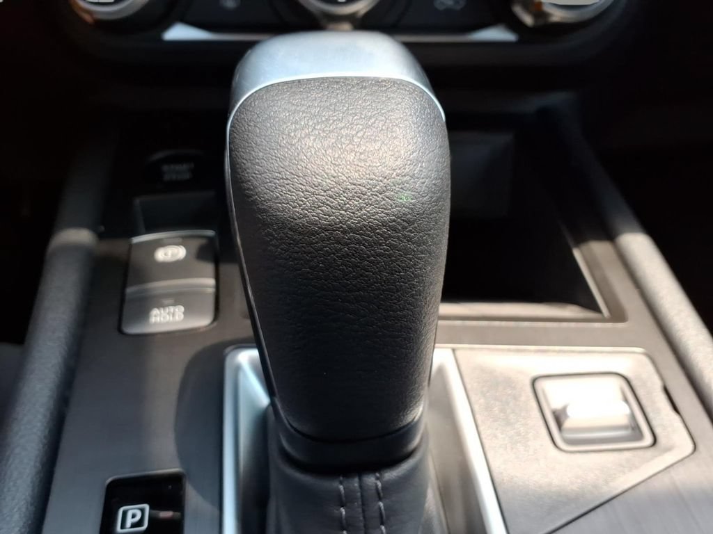 New 2026 Nissan Kicks S FWD image 21