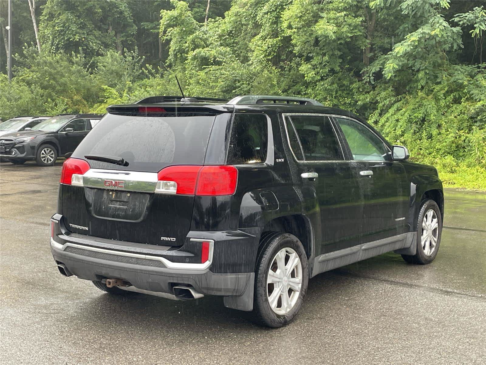 Used 2016 GMC Terrain SLT w/ Open Road Package AWD/4WD image 5