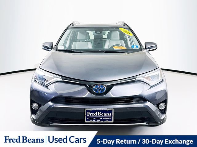 Used 2018 Toyota RAV4 Limited w/ Carpet Mat Package AWD/4WD image 2