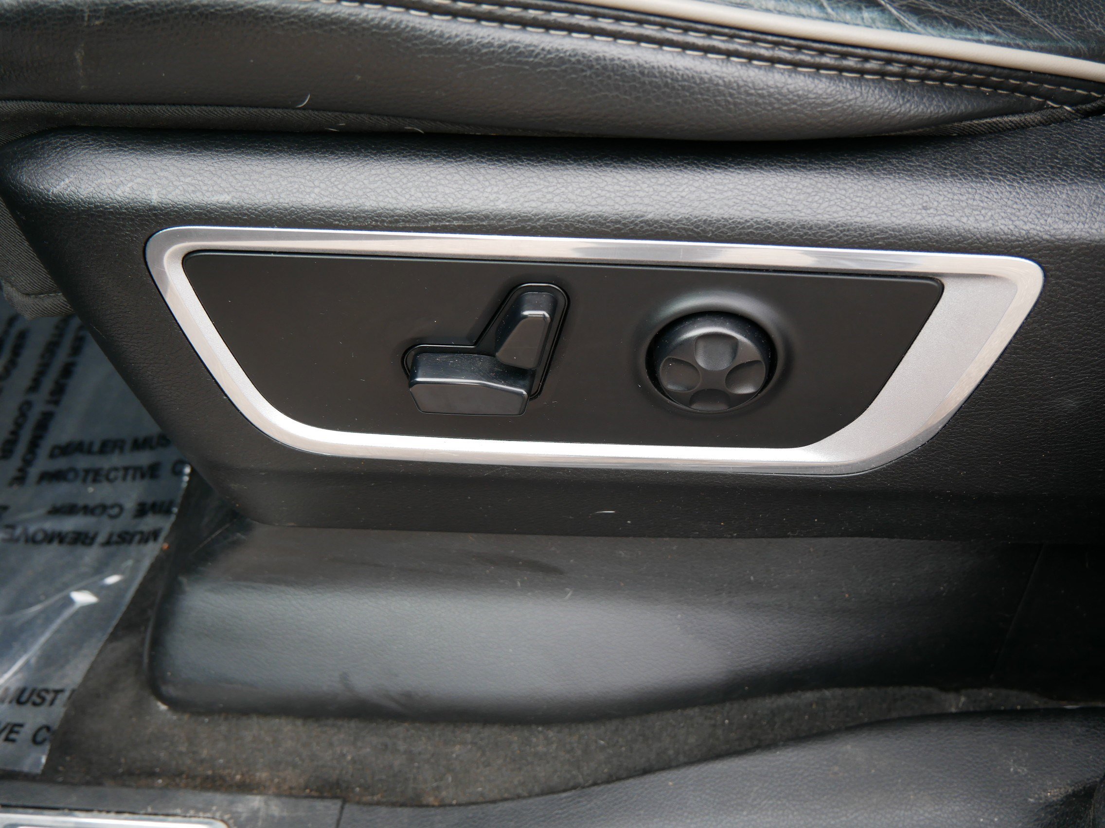 Used 2020 RAM 1500 Laramie image 19