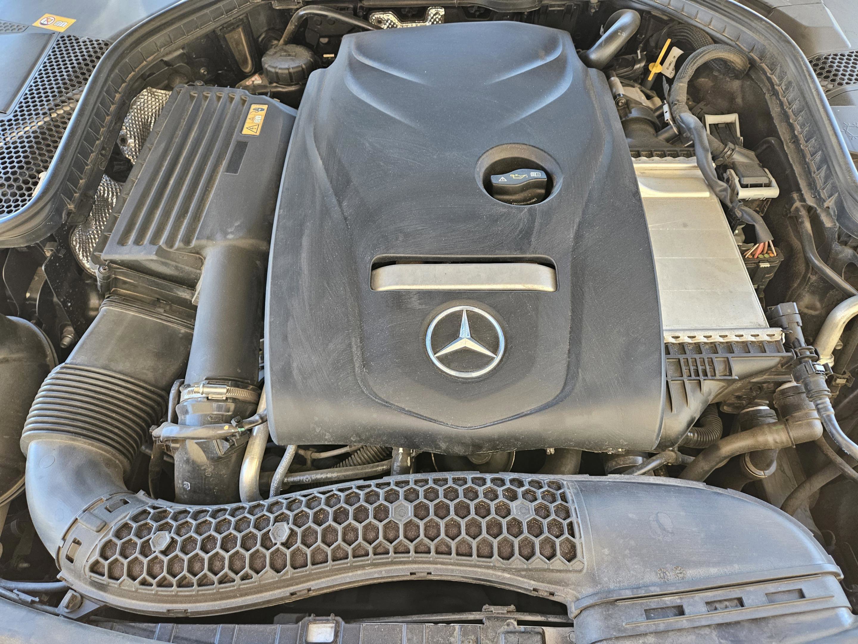 Used 2016 Mercedes-Benz C 300 Sedan image 14