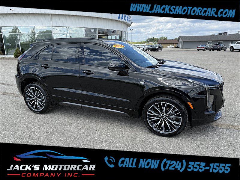 Used 2024 Cadillac XT4 Sport AWD/4WD image 6
